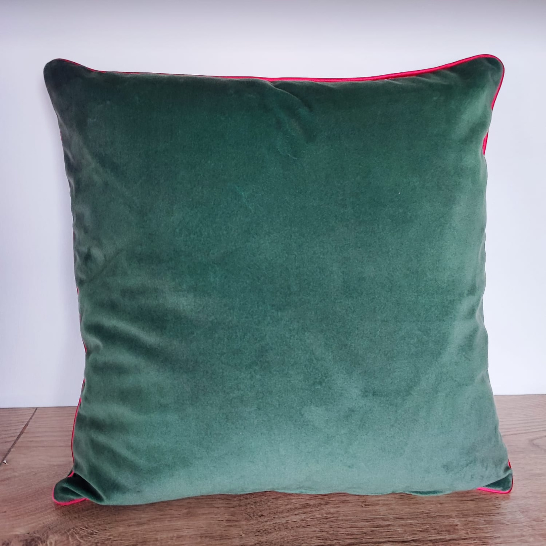 Luxe Leopard Cushion – Emerald Green & Fuchsia Jungle Elegance with Hot Pink Piping