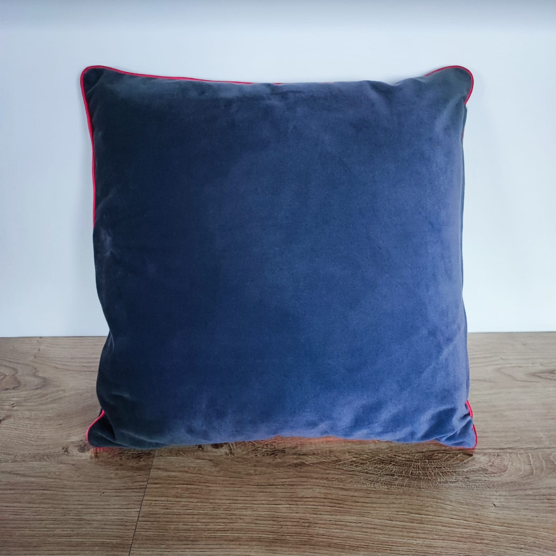 Pink Hummingbird Paradise Cushion – Midnight Jungle with Hot Pink Piping